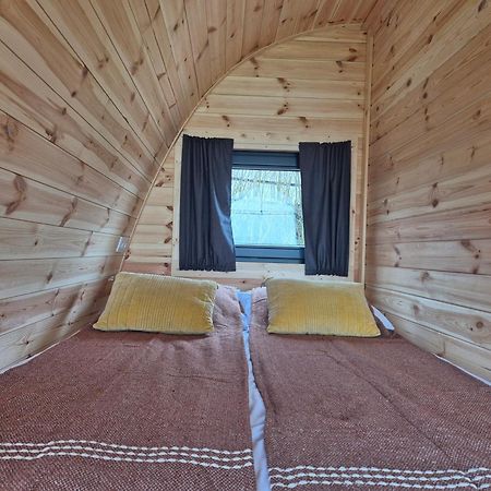Boerderij Camping Nixhoeve Genderen 外观 照片