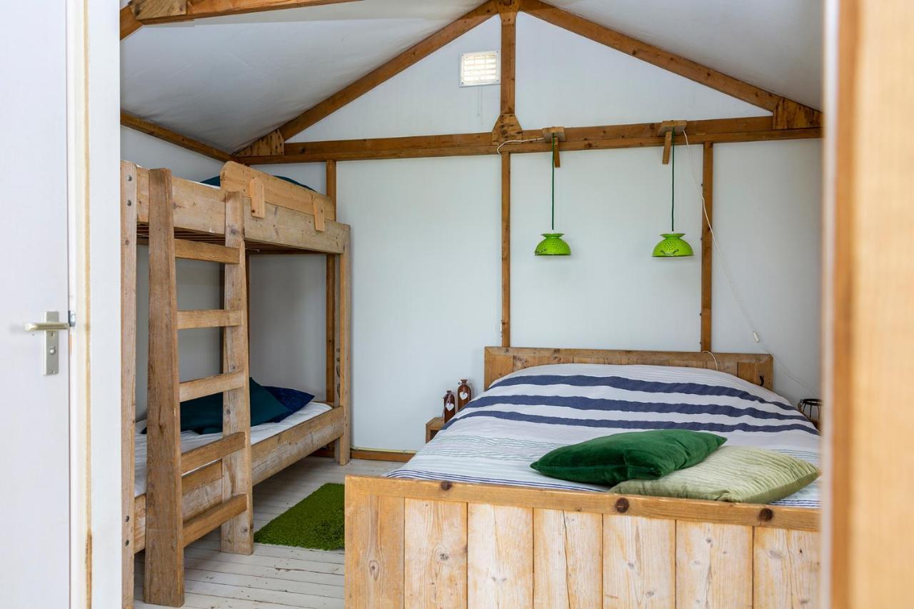Boerderij Camping Nixhoeve Genderen 外观 照片