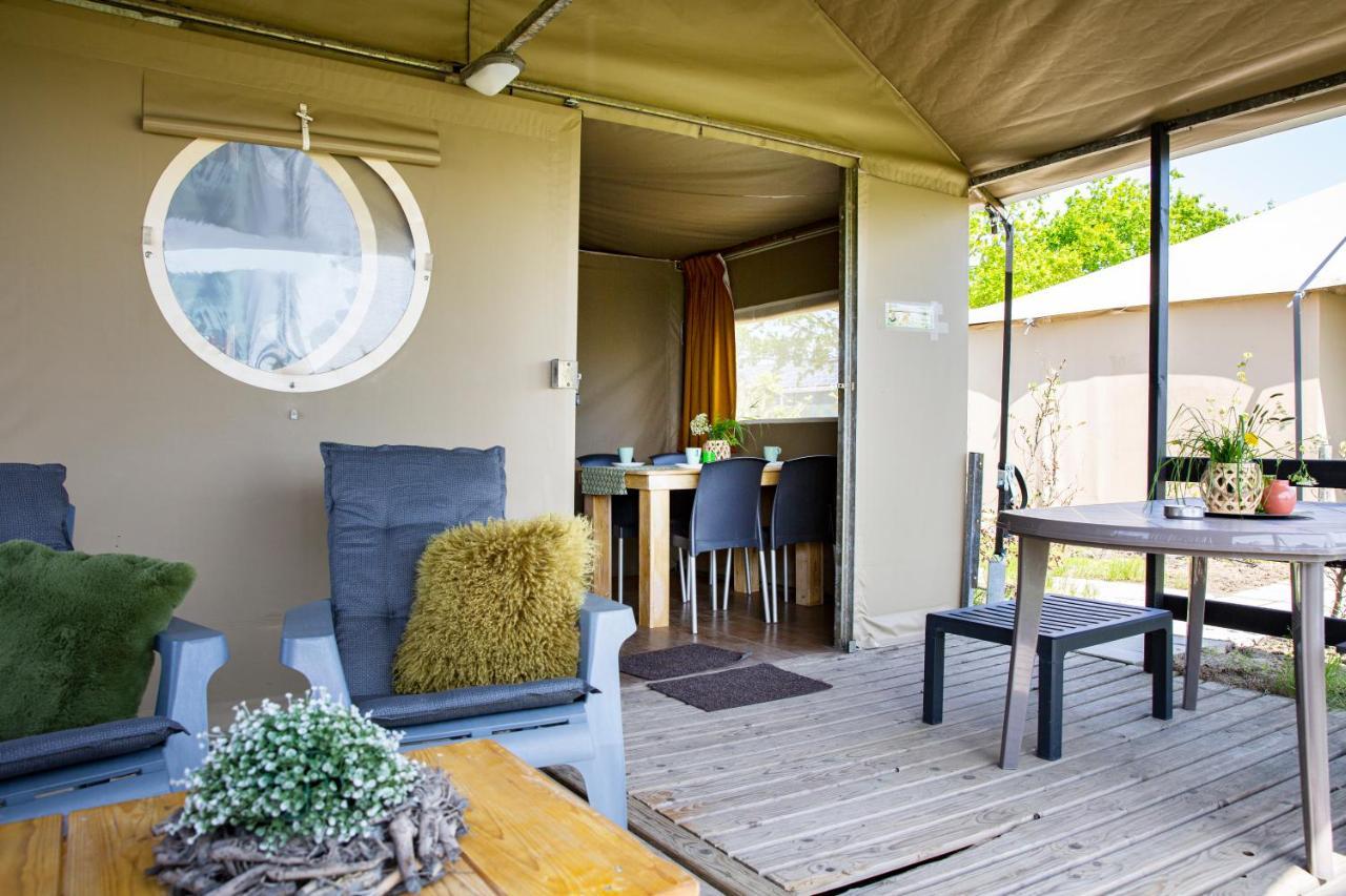 Boerderij Camping Nixhoeve Genderen 外观 照片