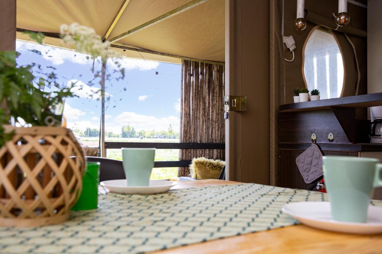 Boerderij Camping Nixhoeve Genderen 外观 照片
