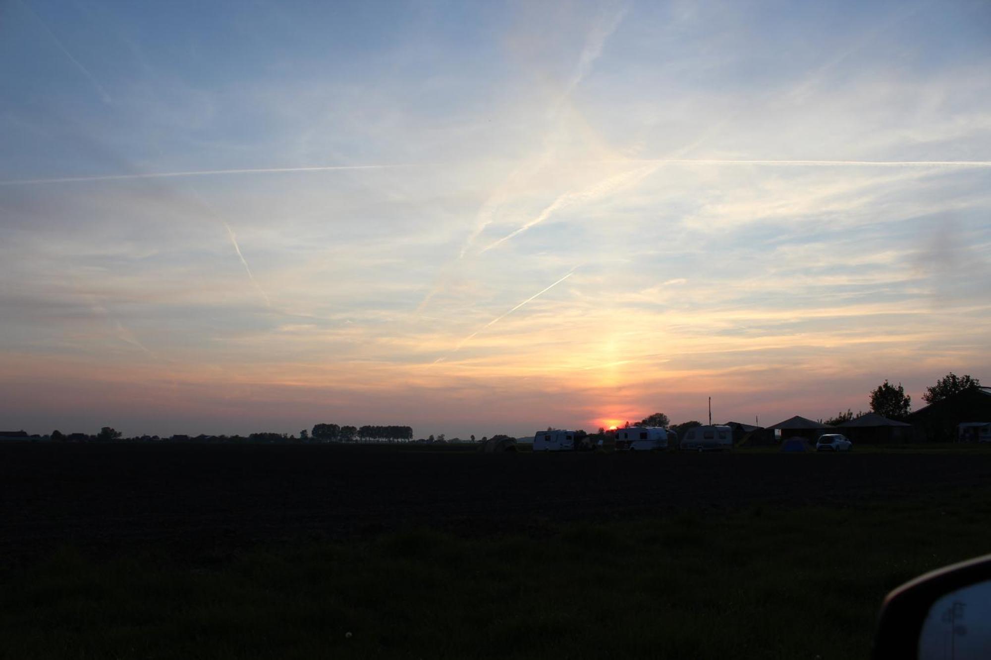 Boerderij Camping Nixhoeve Genderen 外观 照片